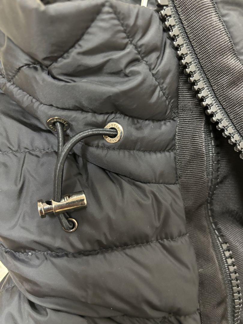 888⭐︎美品MONCLER フード付きニットダウン