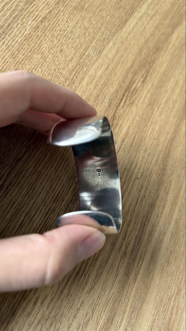 アクセサリー h'eres GEN NEUTRAL BANGLE