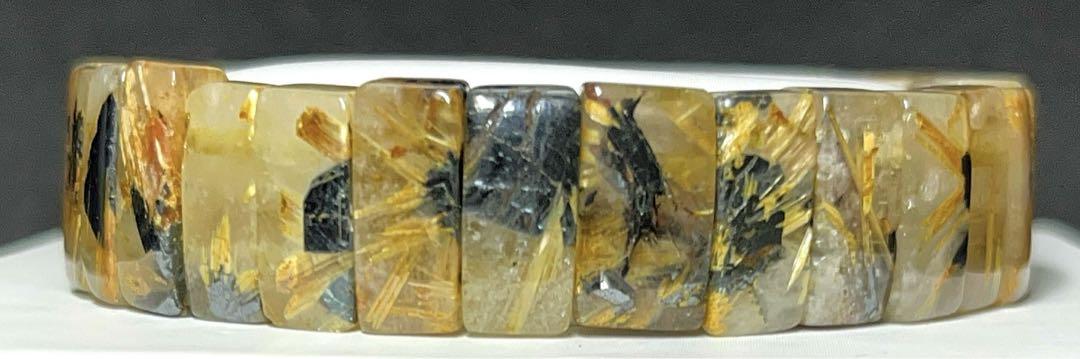 太陽放射ルチル ヘマタイトルチル
