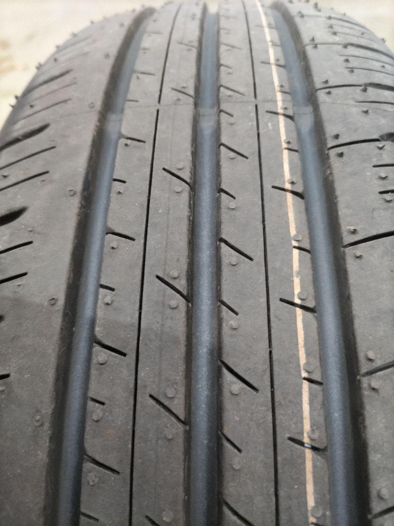 185|60R15インチ 夏用タイヤ