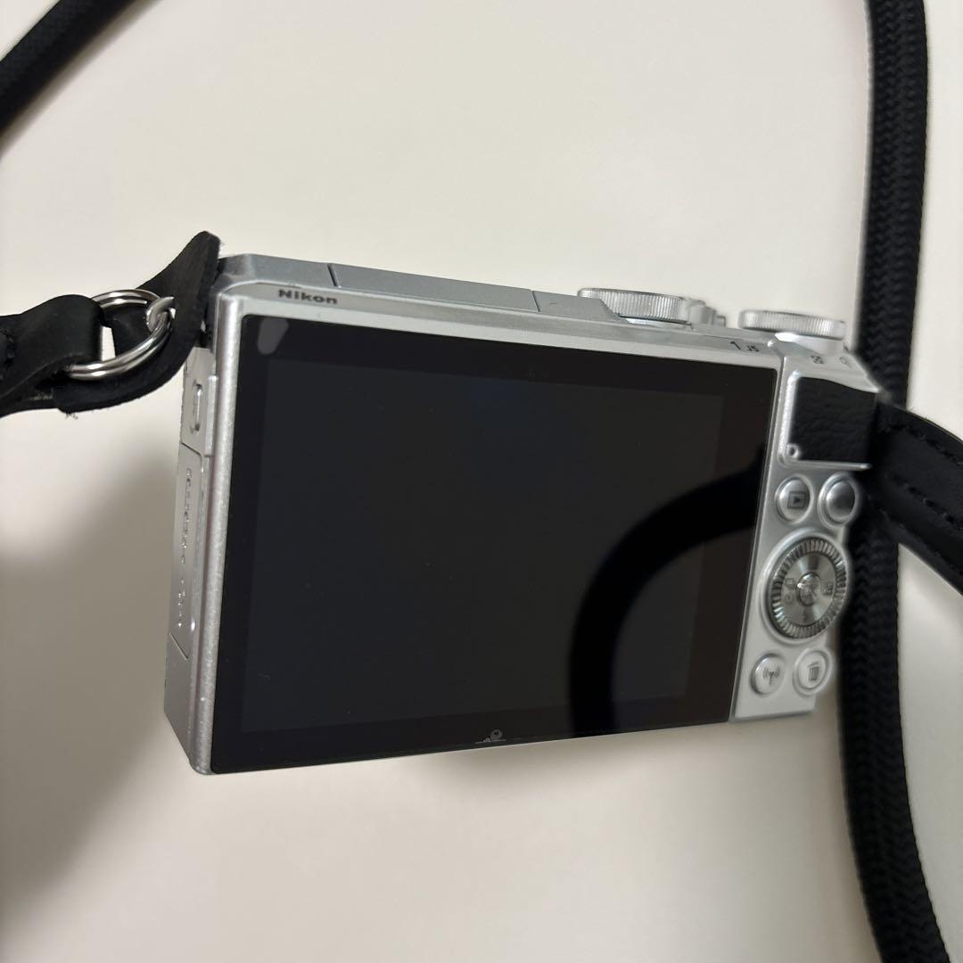 Nikon 1 J5 VR ズームレンズキット