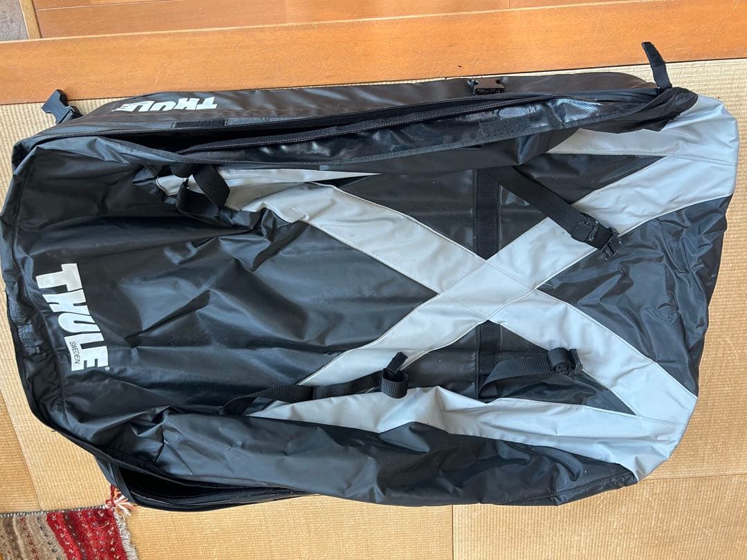 スーリー　THULE　Ranger90　レンジャー90 大型ルーフキャリア