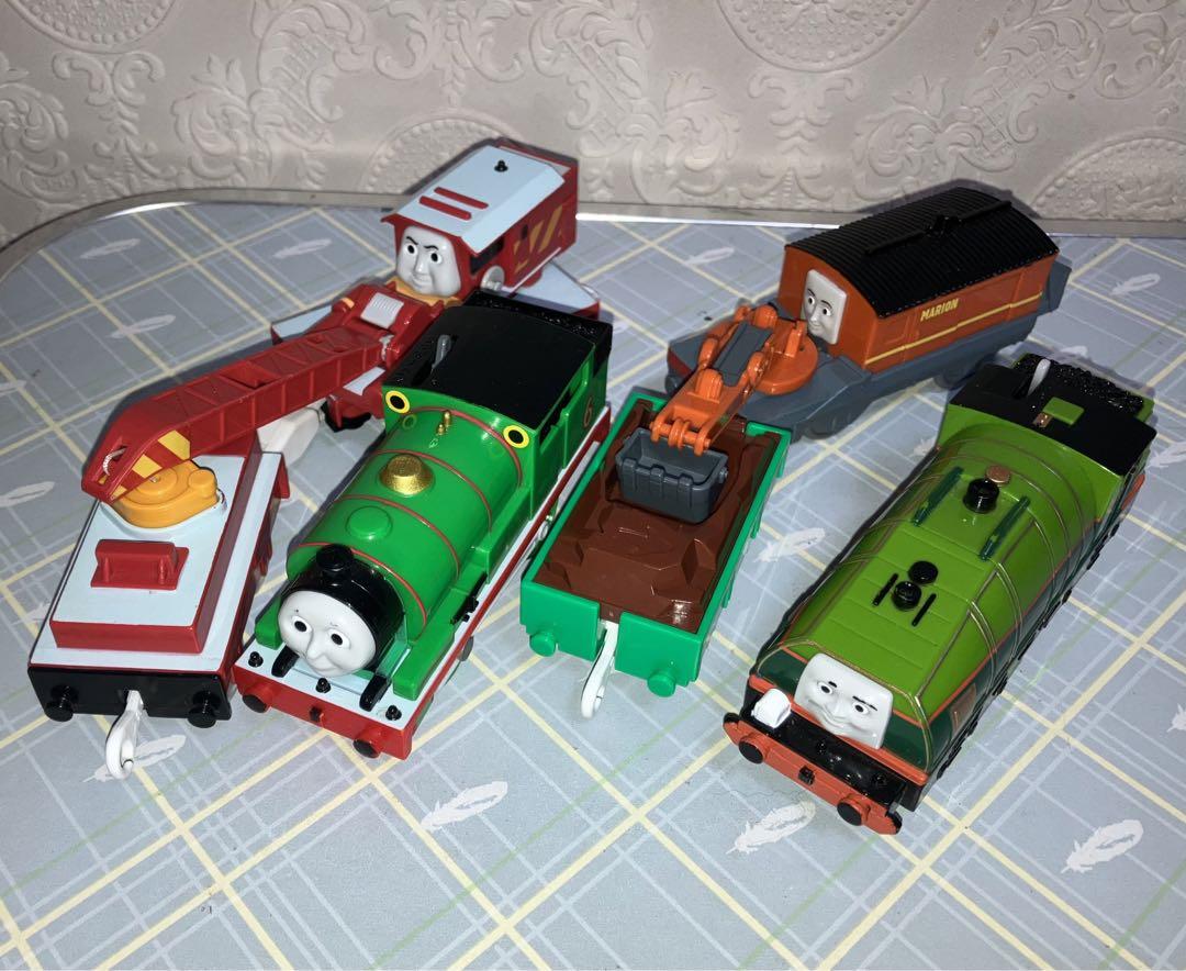 プラレール トーマス関連 パーシー、ロッキーの3両 と ゲイター、マリオンの3両