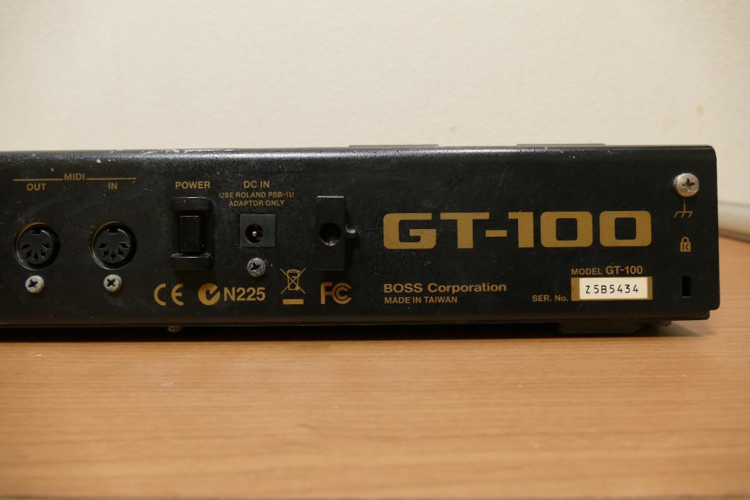 BOSS GT-100 マルチエフェクター
