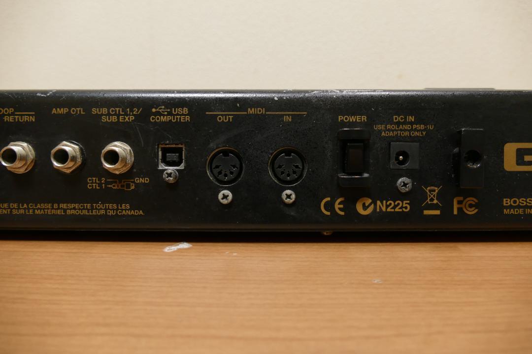 BOSS GT-100 マルチエフェクター