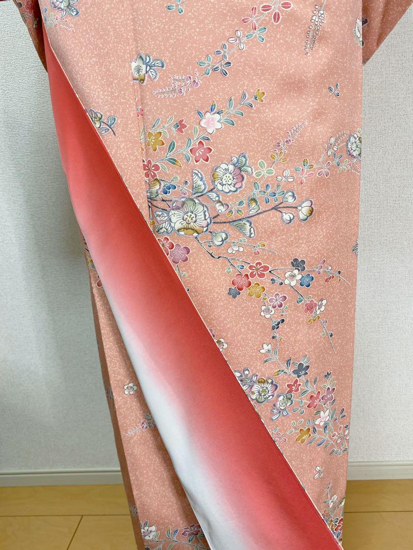 小紋 コーラルピンクの辻が花 たたき染め 正絹-