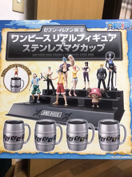 メルカリ 希少品 セブンイレブン限定 ワンピース リアルフィギュア ステンレスマグカップ キャラクターグッズ 2 480 中古や未使用のフリマ