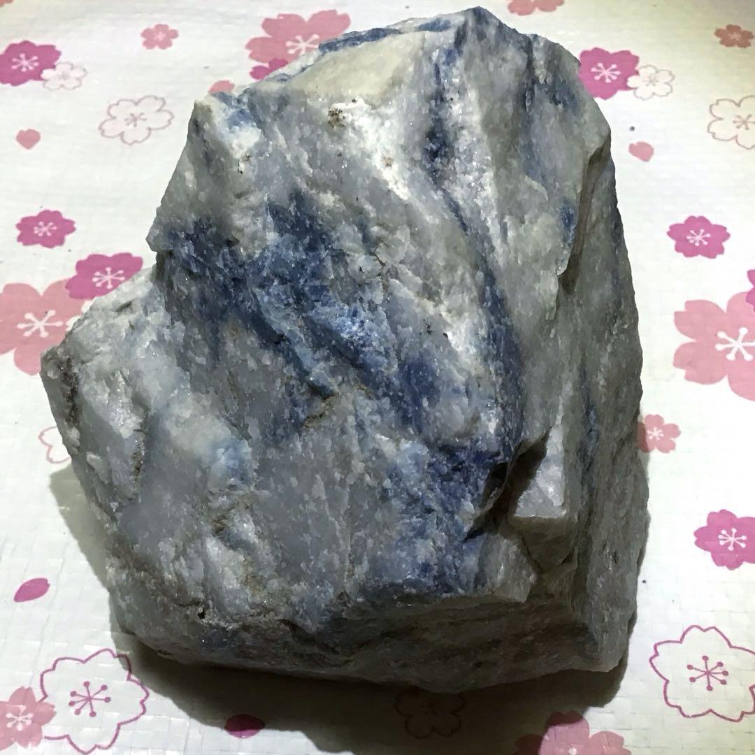 逢*送様 糸魚川翡翠　原石　コン沢（71）　726g
