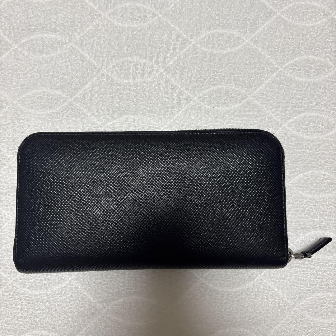 m*y様 PRADA ブラック　長財布