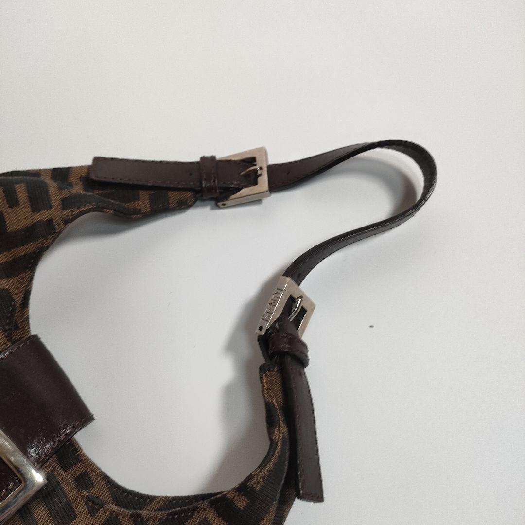 FENDI ズッカ柄 ワンショルダーバッグ FF金具 ブラウン マンマバケット