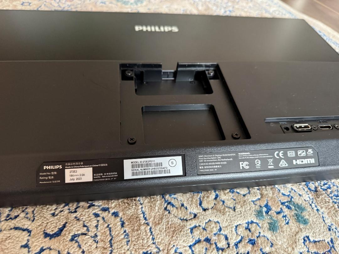 液晶モニター【27インチ】PHILIPS （2023年購入・稼働品）
