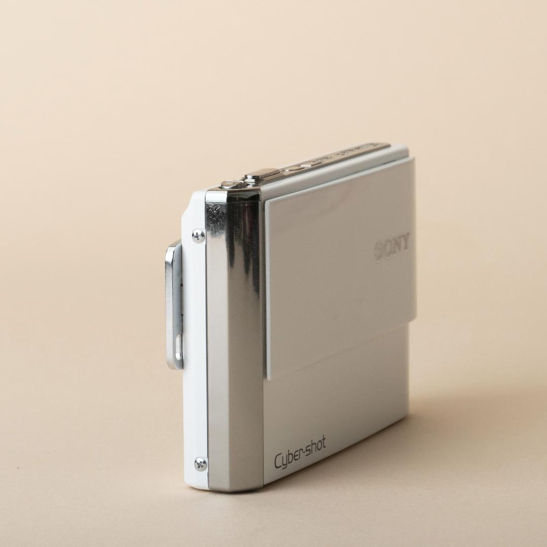スタイリッシュなコンデジ】SONY Cyber-shot DSC-T70