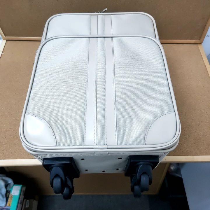 SWANY キャリーバッグ