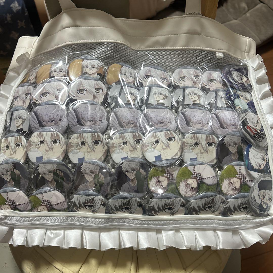 ブルーロック 凪誠士郎 キャラクター缶バッジ収納バッグ ホワイト