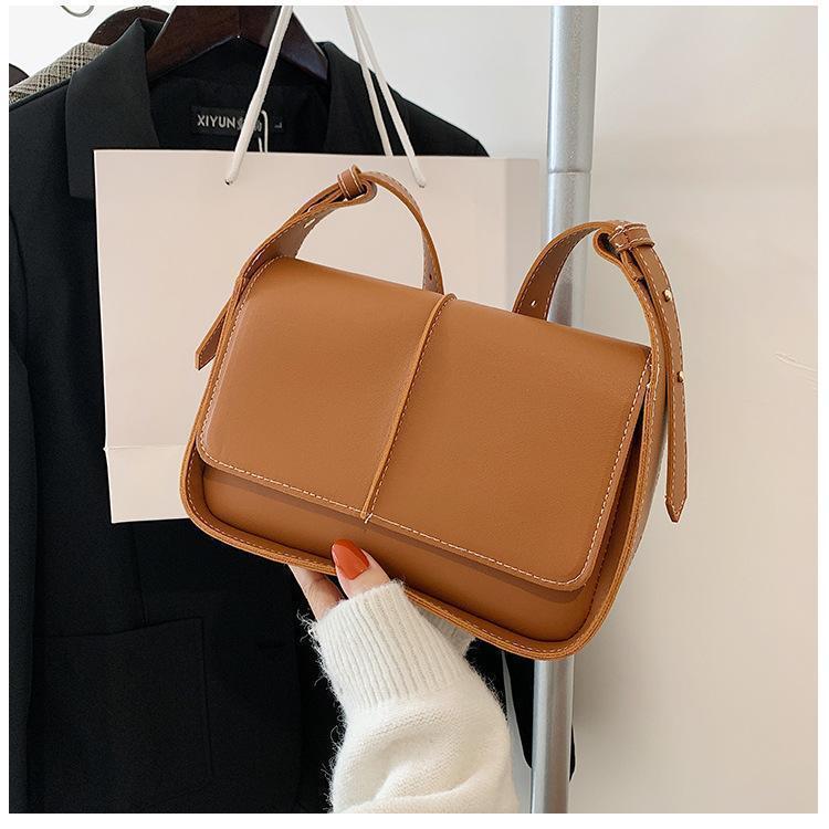 G/FORE ブラウン レザー ショルダーバッグ【美品】（G/FORE