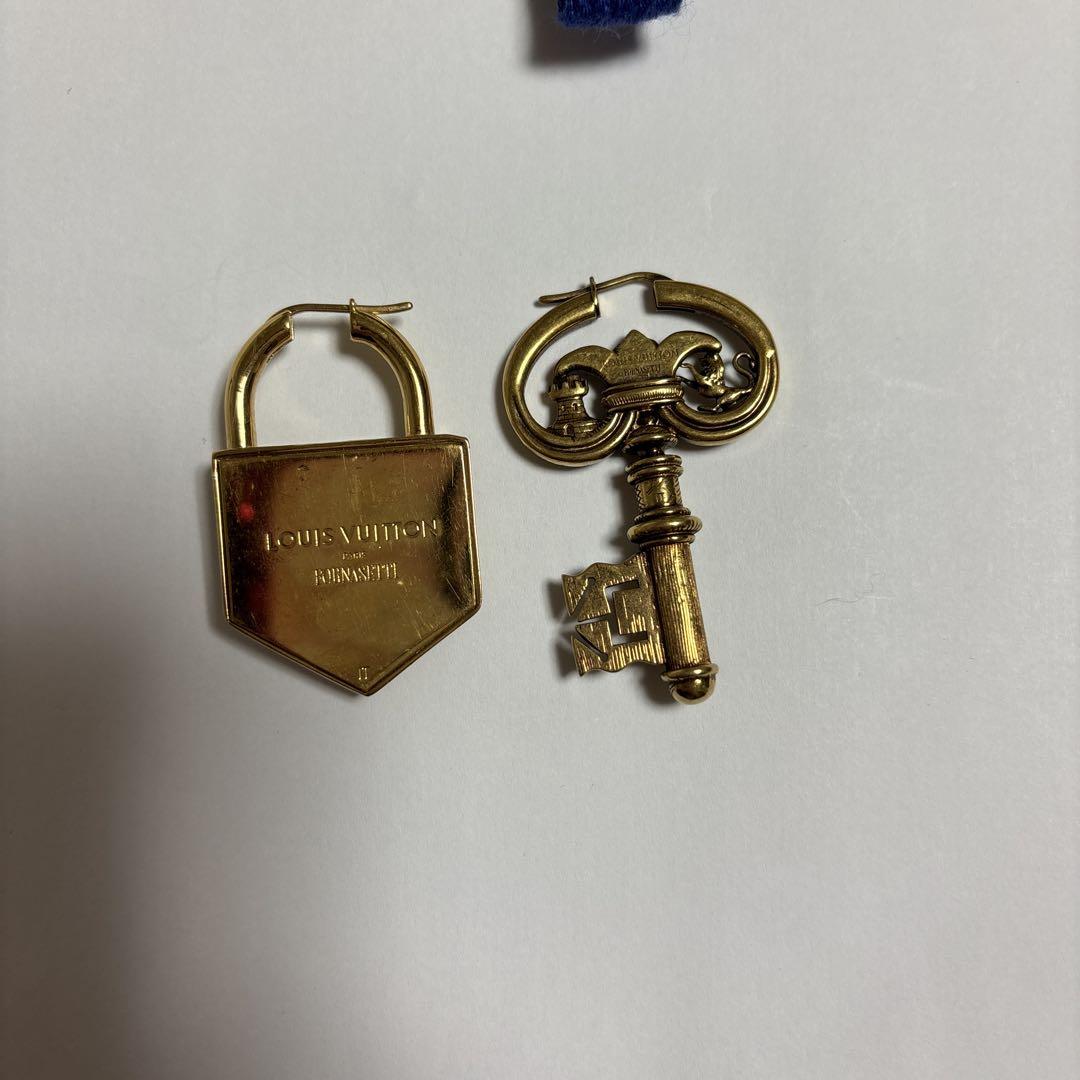 LOUIS VUITTON フォルナセッティ XLV ロック＆キーピアス