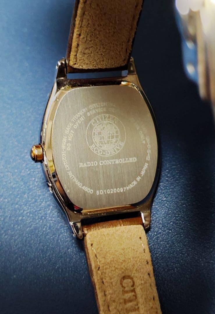 美品CITIZEN XC クロスシーHO58-TO21247 チタン革ベルト希少 美品CITIZEN XC クロスシーHO58-TO21247 チタン革ベルト希少