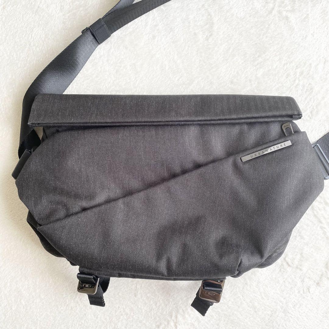 美品✨R1 NIID URBANATURE ボディバッグ ショルダーバッグ
