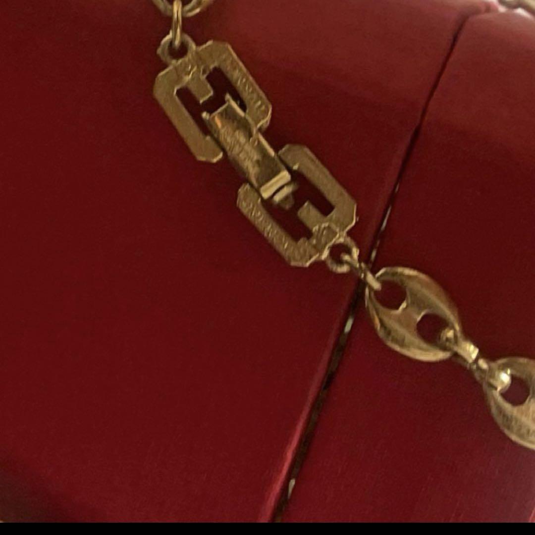 GIVENCHY ジバンシー　ブレスレット　メタル　ゴールド　GP チェーン