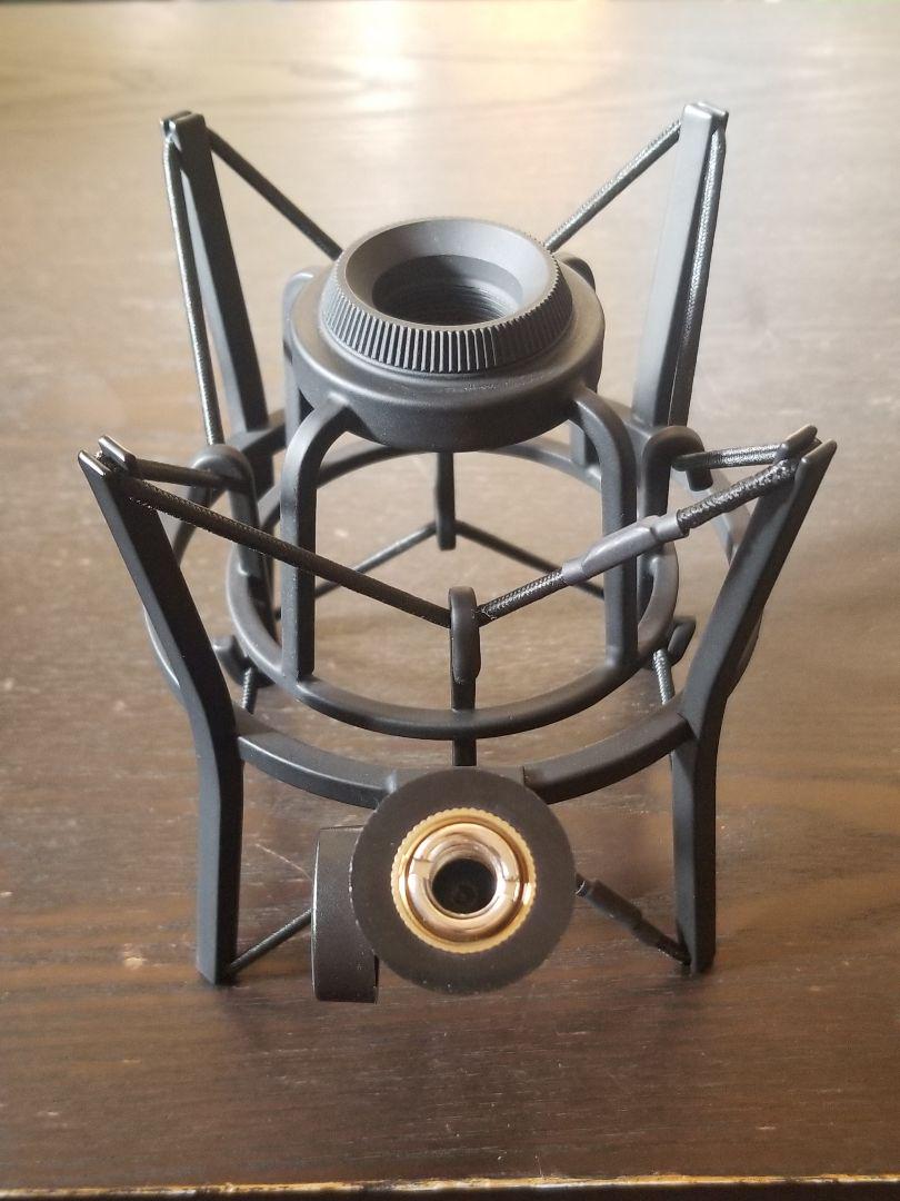 AKG P220 コンデンサーマイク