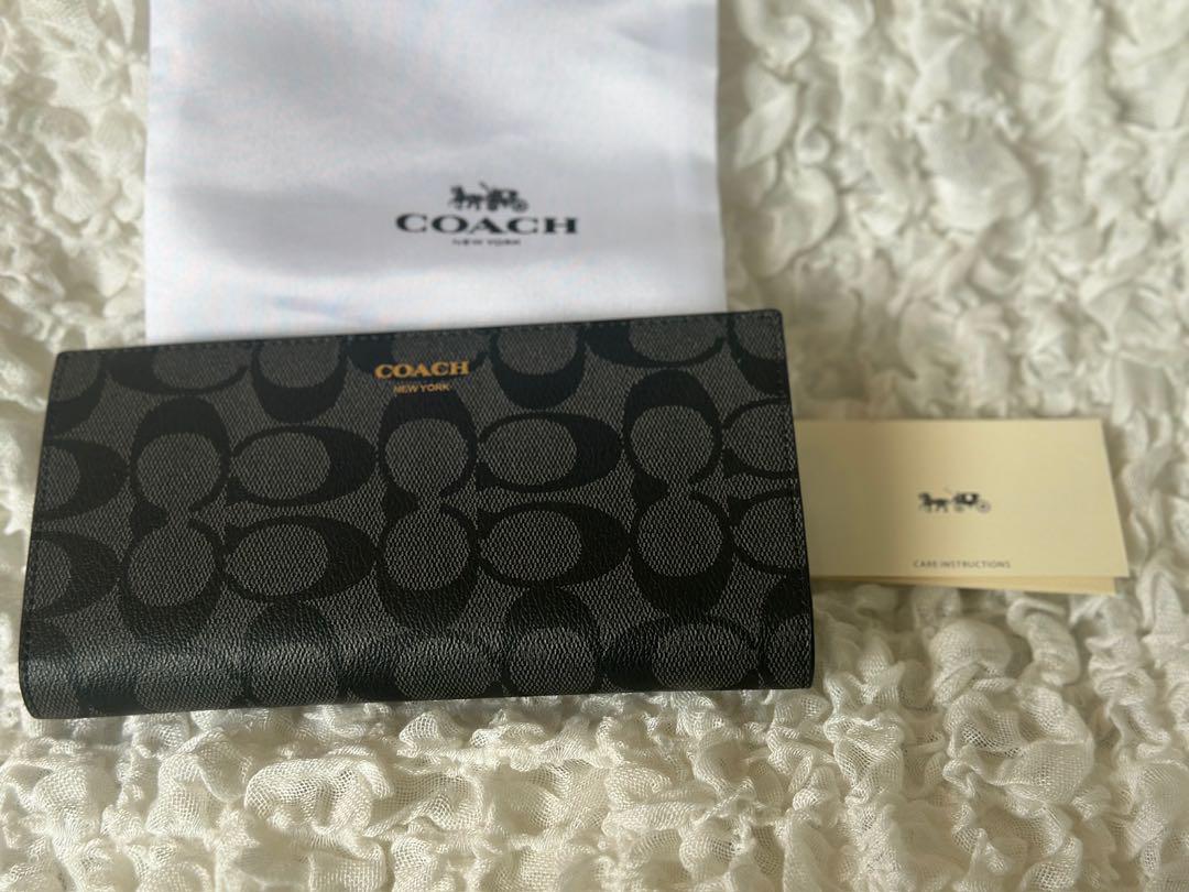 新品未使用‼️ COACH コーチ　長財布　二つ折り　シグネスチャー