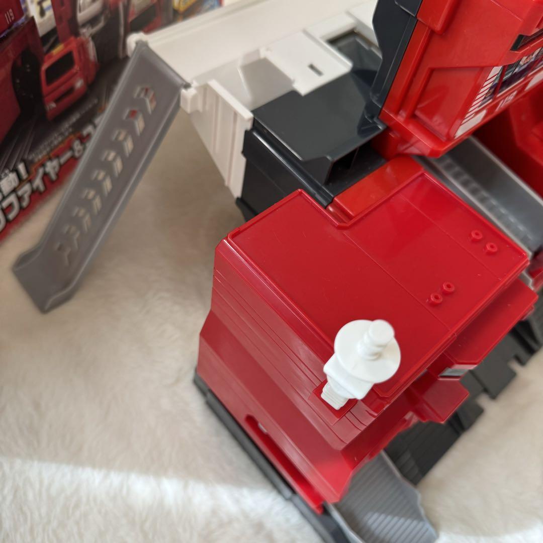 【完品！】ビッグファイヤー＆コマンドステーション　レスキューベース　ベーシック