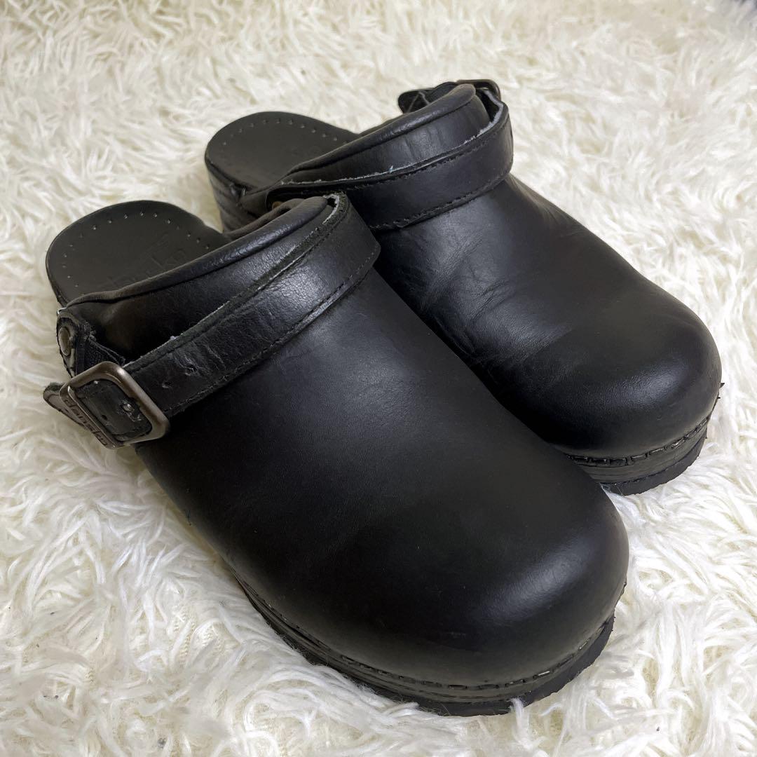UGG マキシカーリープラットフォーム ブラック 24 （UGG® 公式