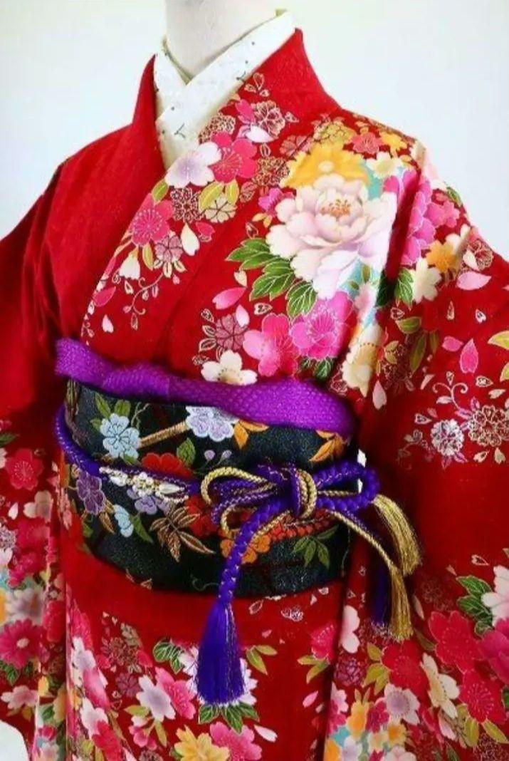 ☆4点セット☆美品 本振袖 袋帯  帯揚 帯締め 赤  正絹