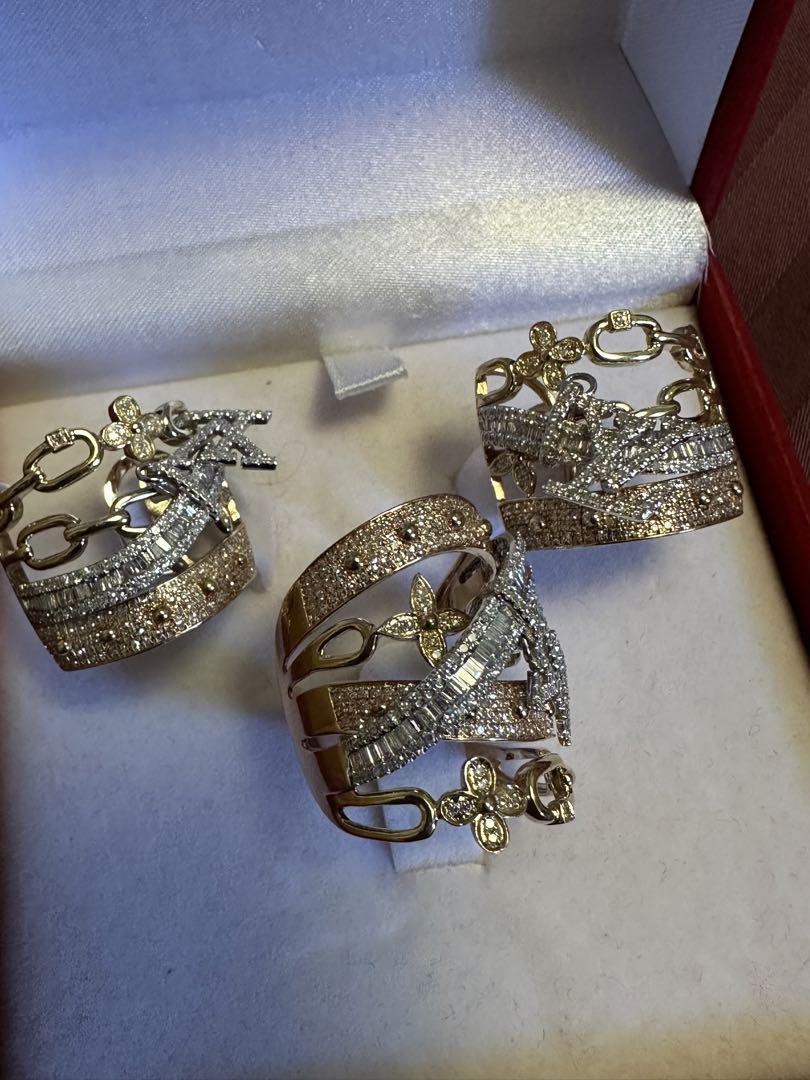 Diamond ring/earing set