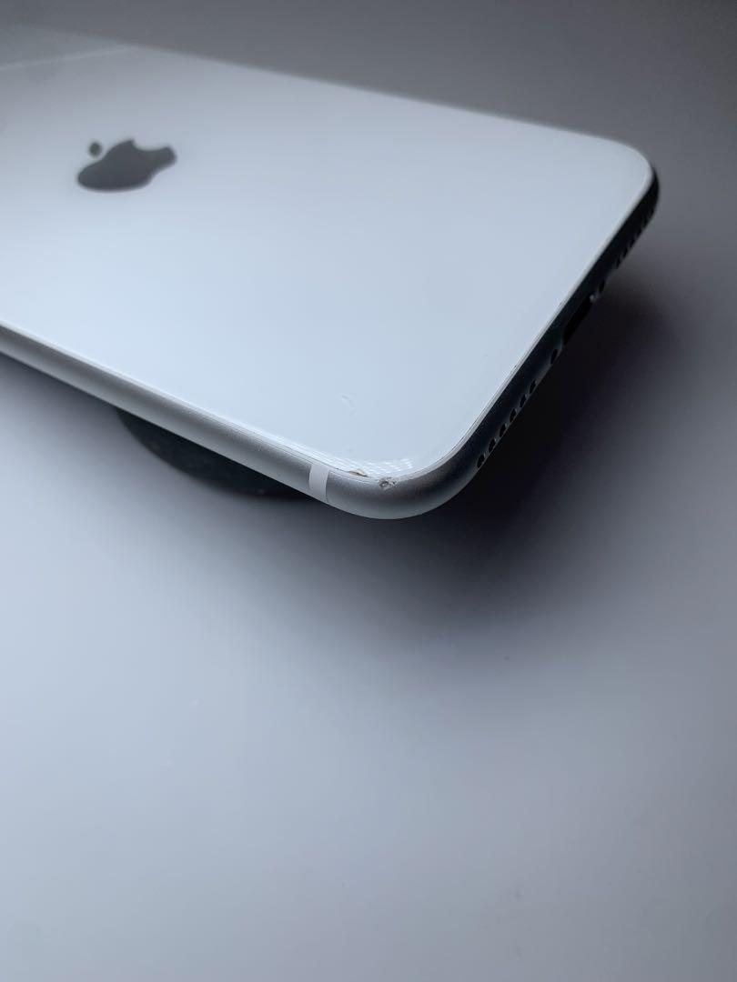 iPhone SE 第二世代 64GB ホワイト