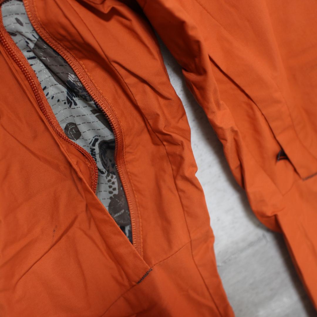 美品 超極太 珍色】オムニテック【L】COLUMBIA スノーボードパンツ