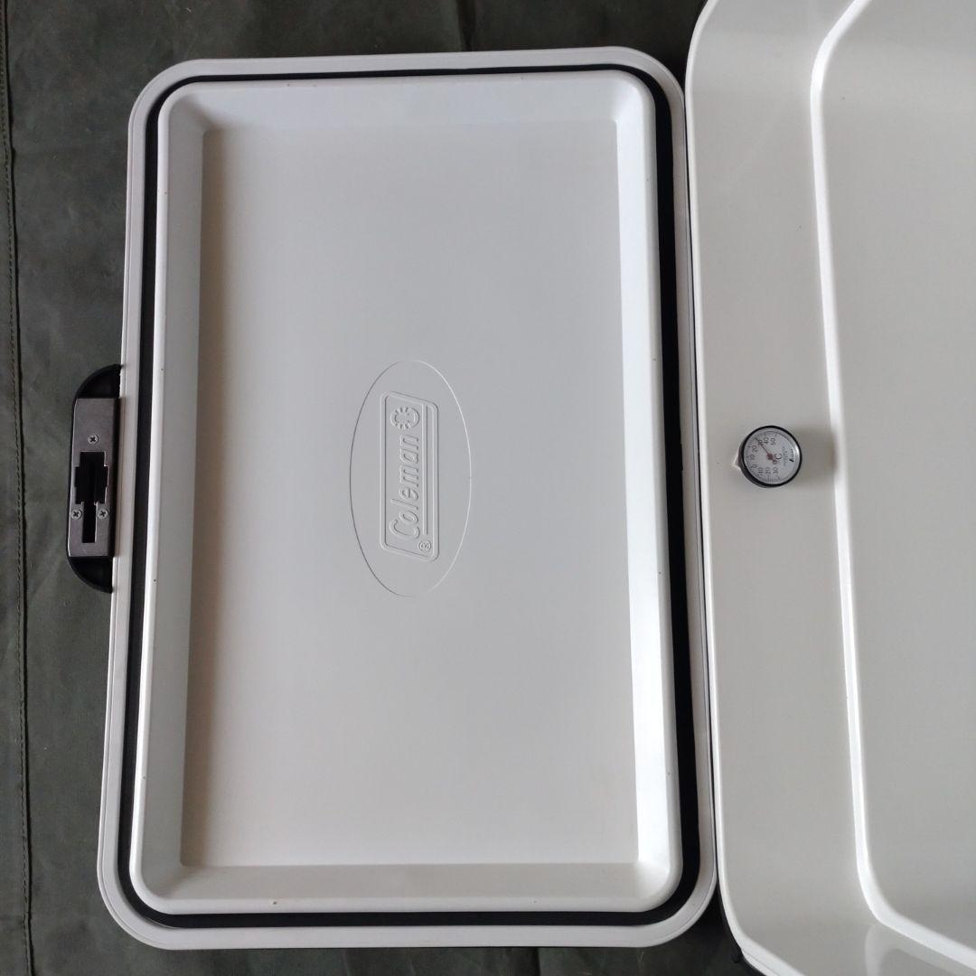 グロスブラックColeman