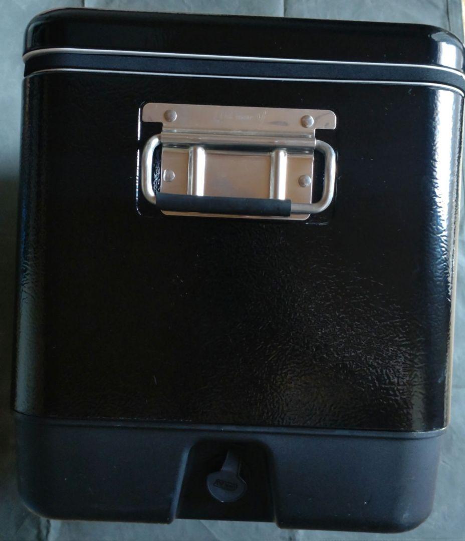 コールマン クーラーボックス