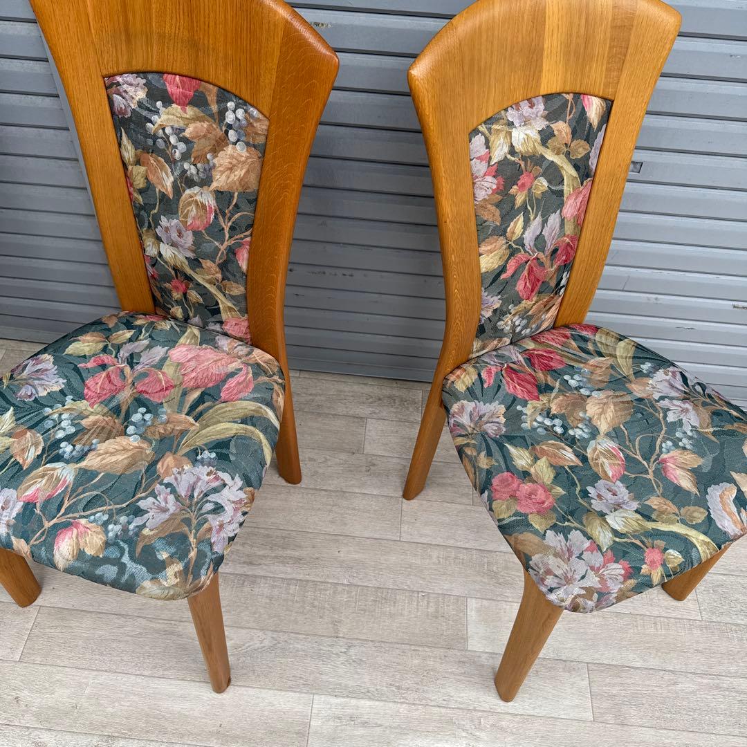 4脚セットやや傷や汚れあり