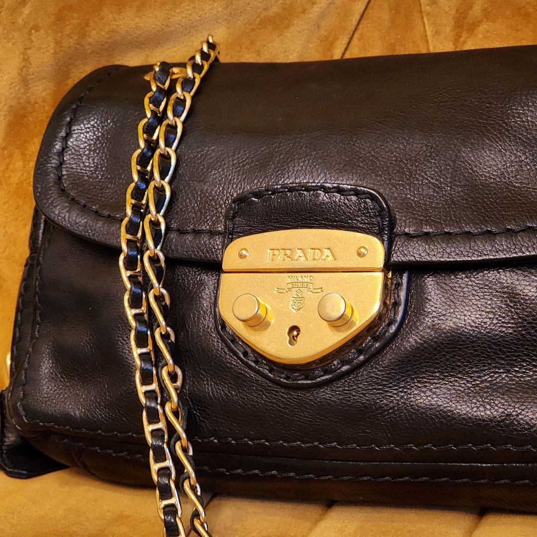 【美品】PRADA プラダ レザー チェーン ショルダーバッグ 本革 ブラック