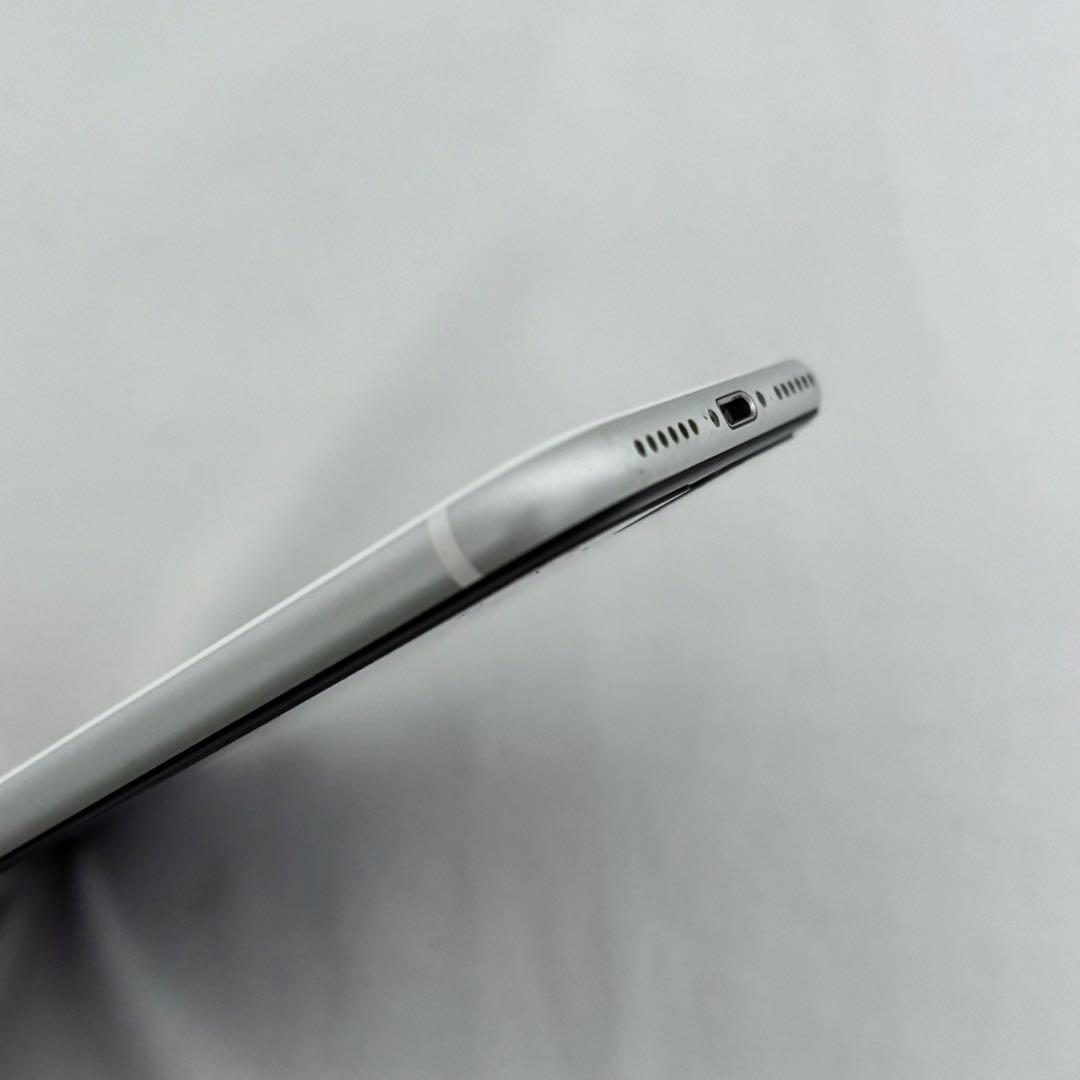 iphone SE 第2世代 128GB ホワイト