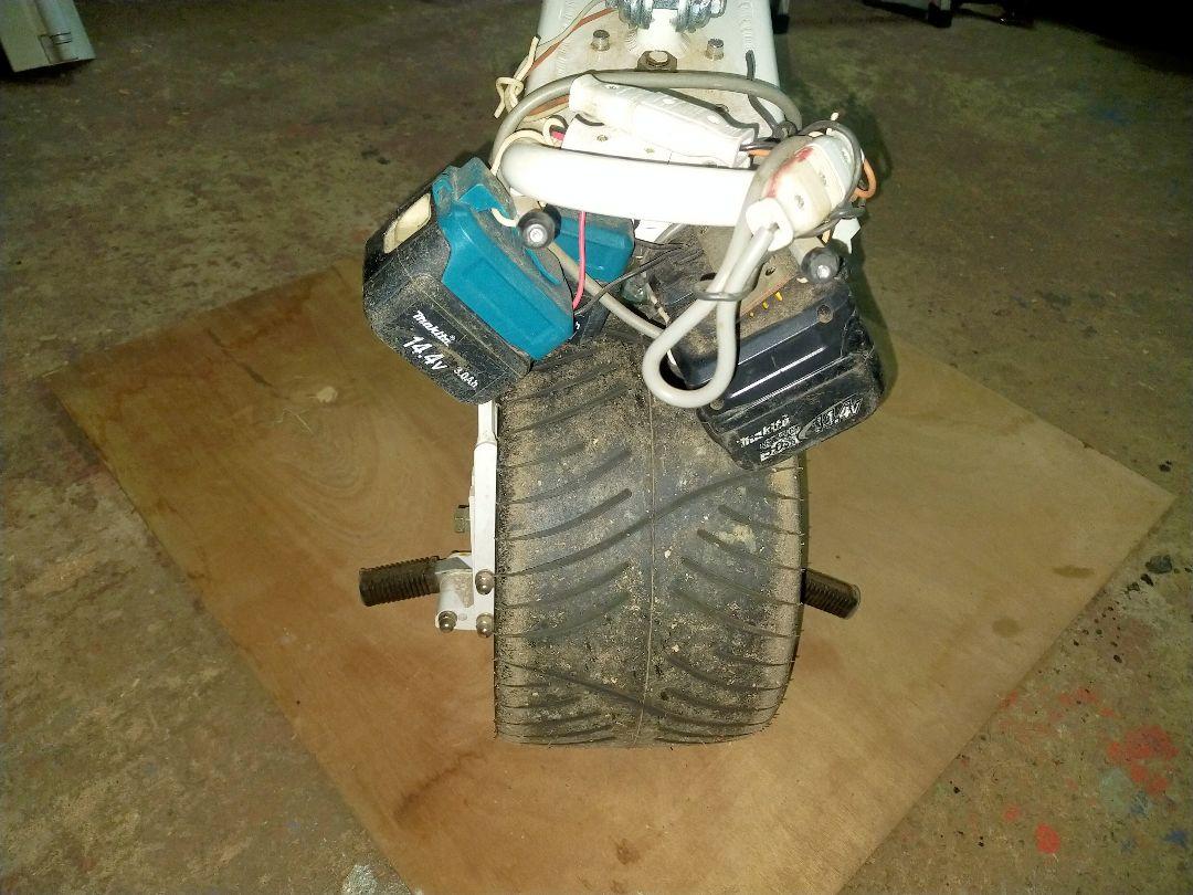 電動一輪バイク ONE WHEEL ワンホイール マキタ14.4v4個駆動 自転車 電動一輪バイク ONE WHEEL ワンホイール マキタ14.4v4個駆動 自転車
