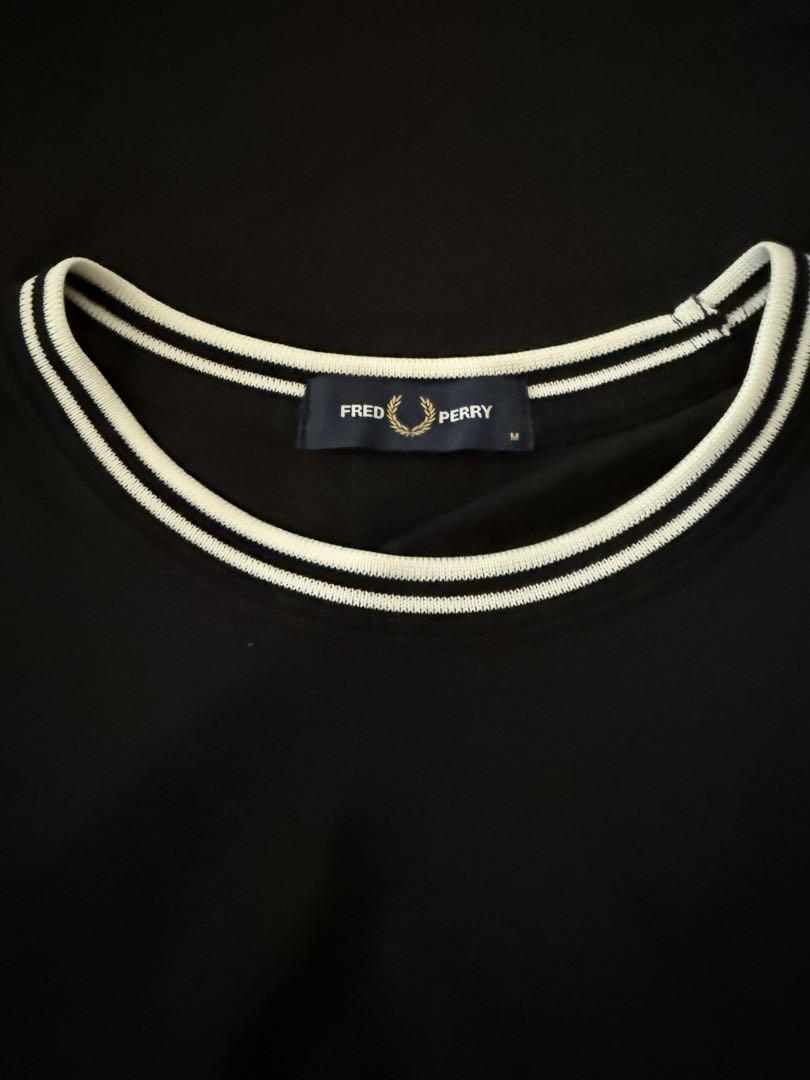 FRED PERRY フレッドペリー Tシャツ 黒 M