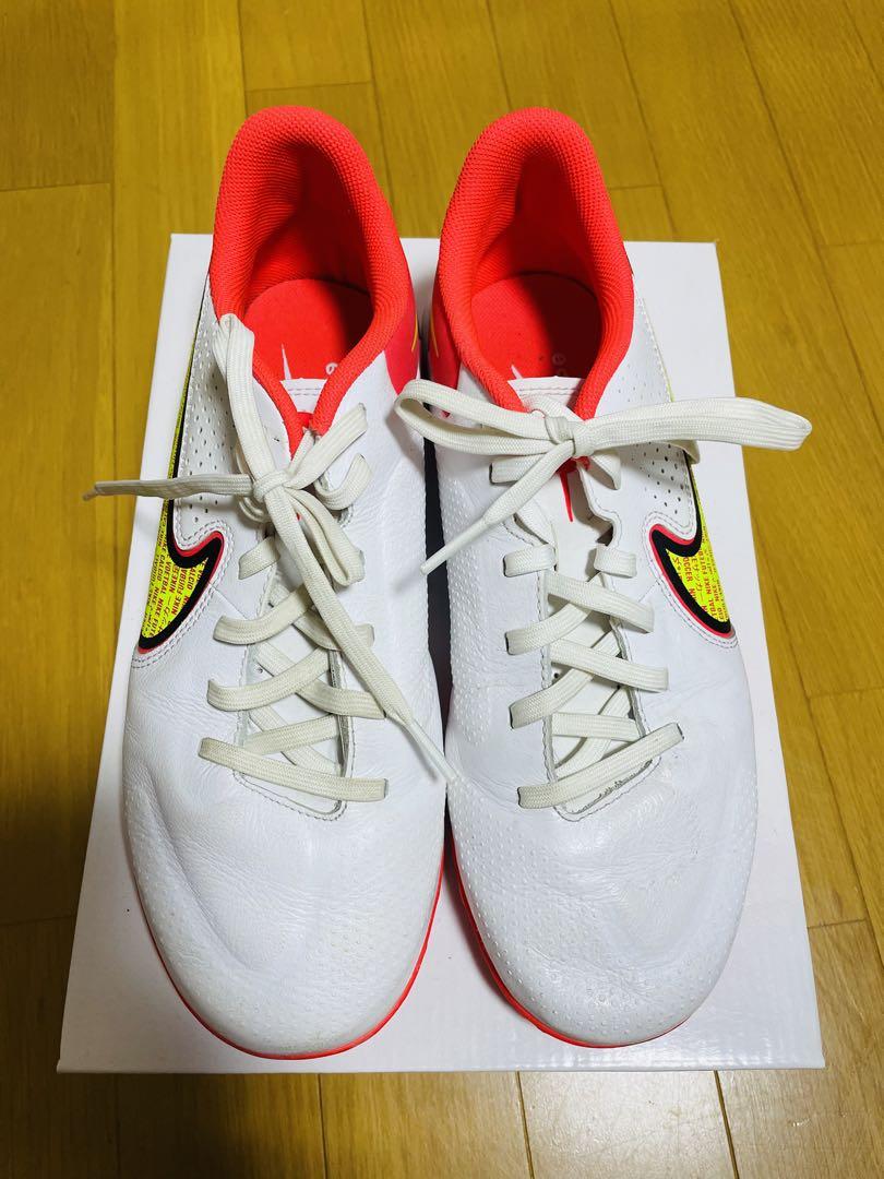 Nike TIEMPO サッカートレーニングシューズ