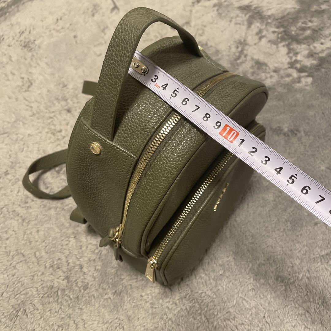 FURLAフルラ グリーンカーキ リュック