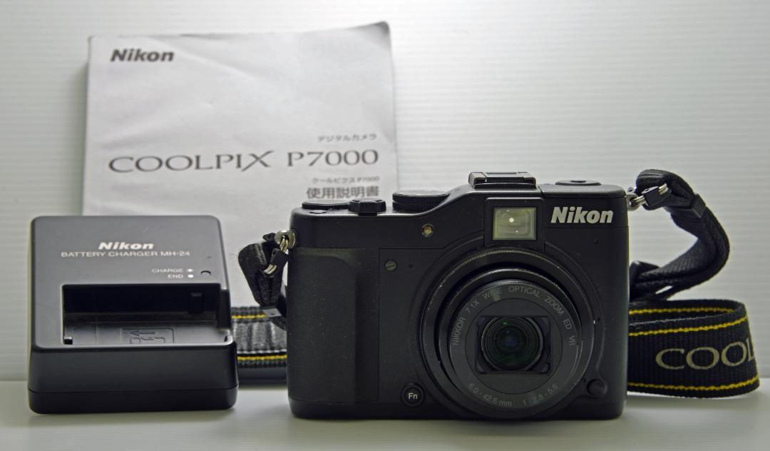 Nikon ニコン COOLPIX P7000 コンパクトデジタルカメラ デジタル Nikon ニコン COOLPIX P7000 コンパクトデジタルカメラ デジタル