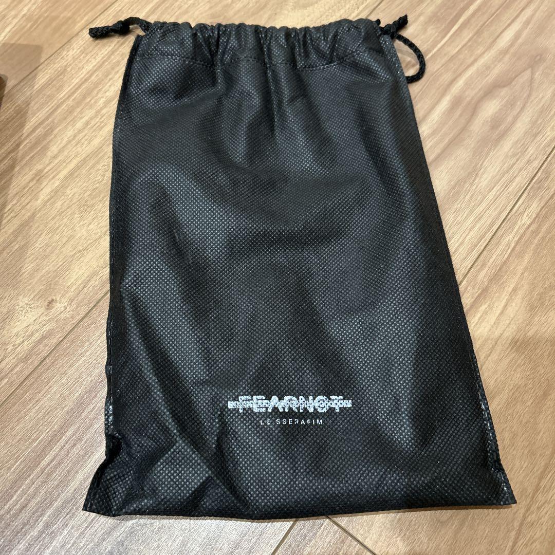 LE SSERAFIM オフィシャルペンライト
