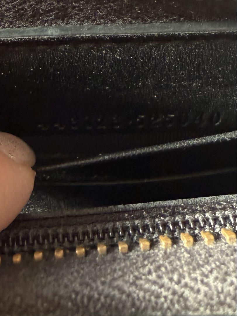 GUCCI ラウンド長財布