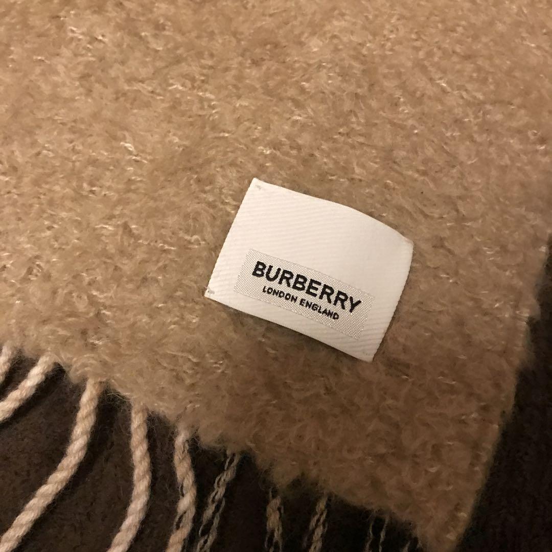 バーバリー　マフラー　Burberry