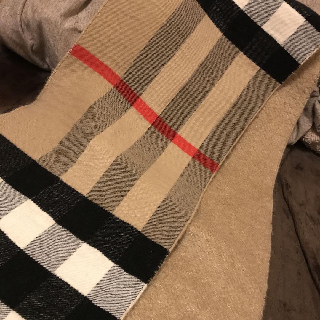 バーバリー　マフラー　Burberry