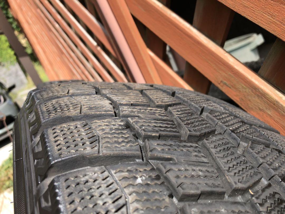 DUNLOP WINTER MAXX WM02 215/50R17 4本セット