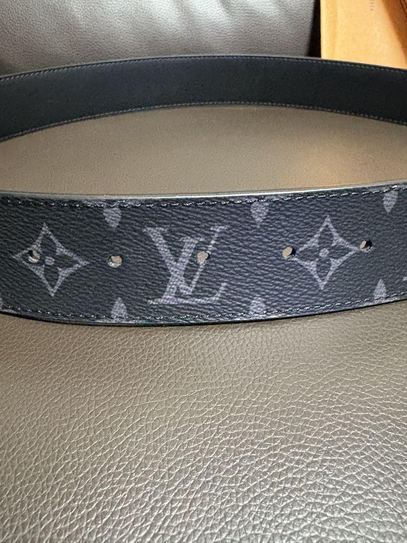 LOUIS VUITTON ブラックレザーベルト