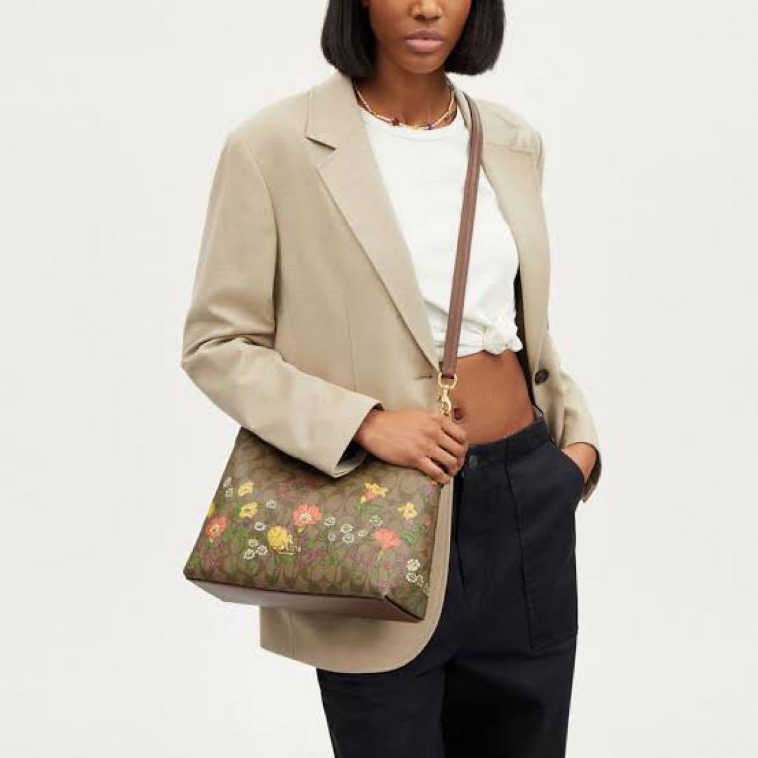 COACH ローレルショルダーバッグ