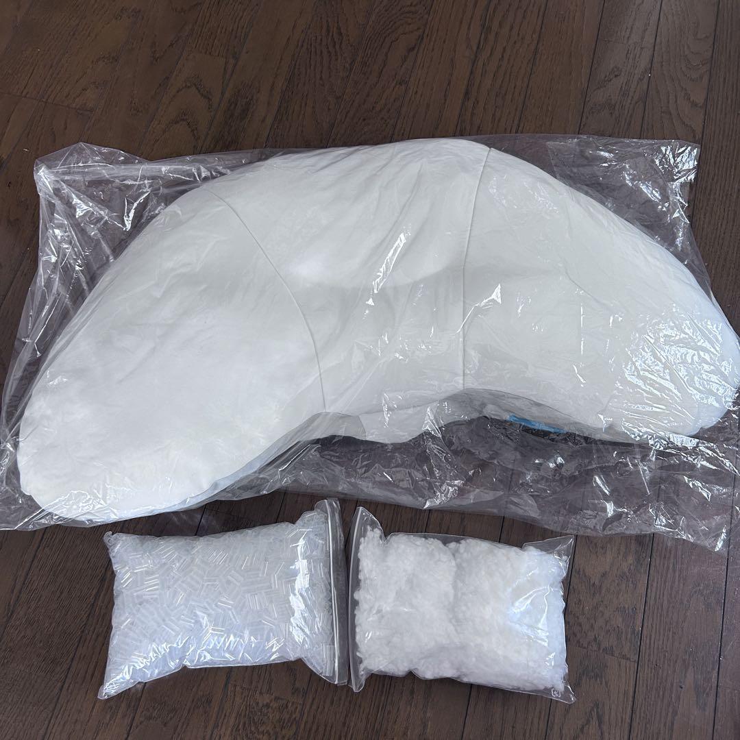【新品 】ヨコネグ YOKONEGU 横向きにも 抱き枕にも 授乳にも 安眠枕