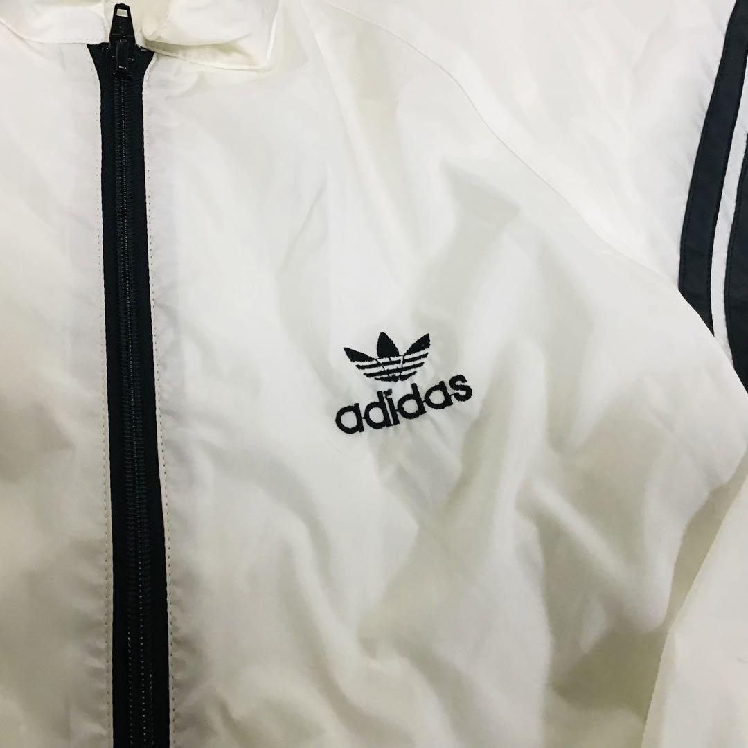 Adidas ADS-200 ナイロンジャケット ホワイト白 80s デサント製 Adidas ADS-200 ナイロンジャケット ホワイト白 80s デサント製
